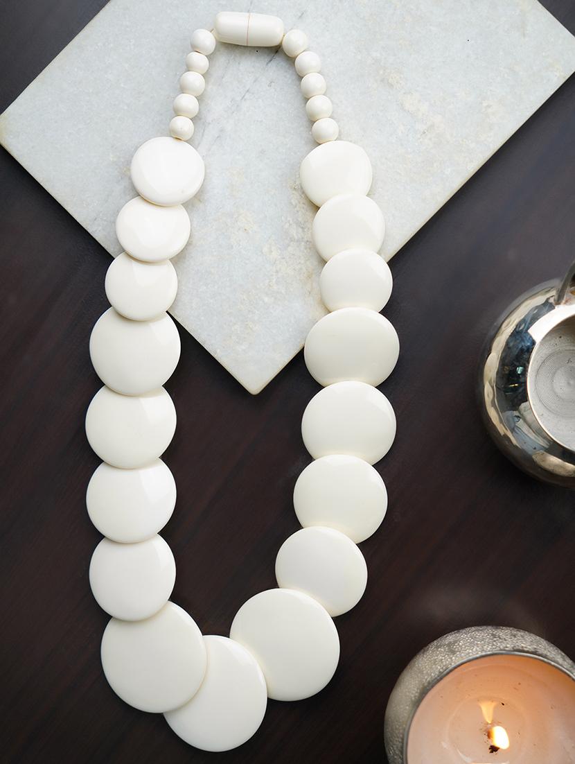 ethnic tribal handmade resin beaded fashion necklace - 21982905 - Zoom Image - 0