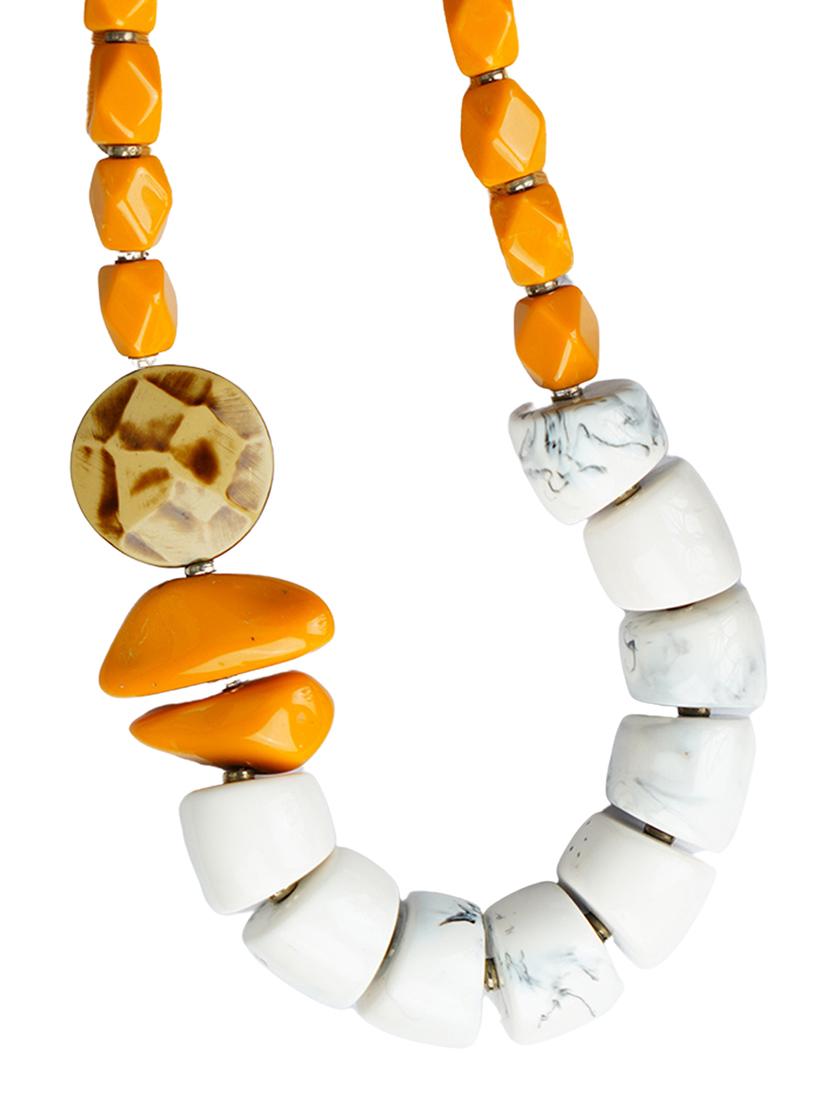 ethnic tribal handmade resin beaded fashion necklace - 21982907 - Standard Image - 2