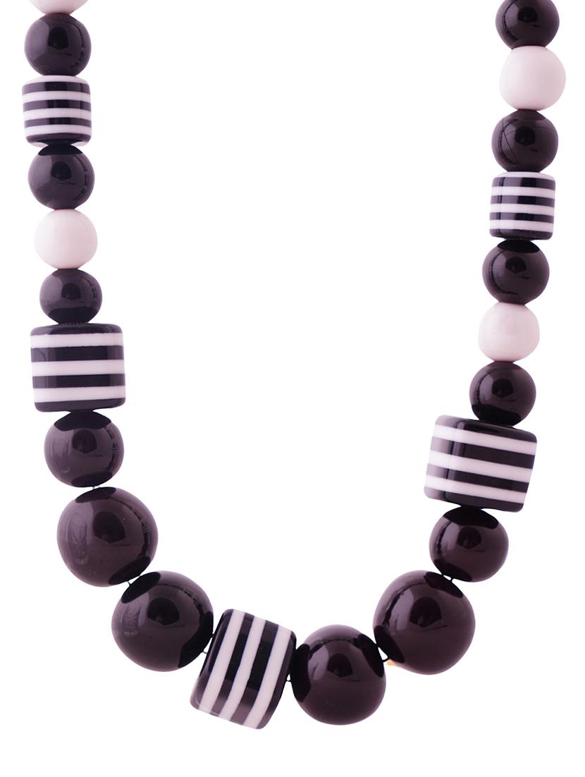 ethnic tribal handmade resin beaded fashion necklace - 21982911 - Standard Image - 2