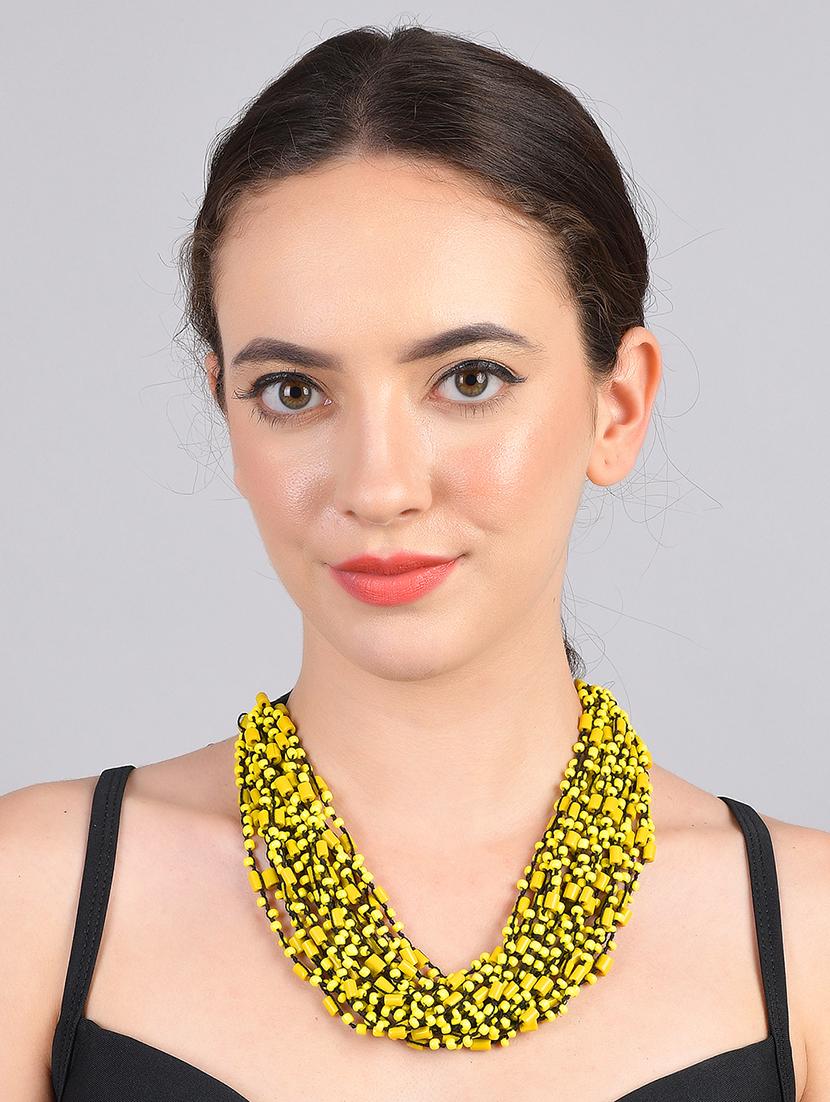 ethnic tribal handmade resin beaded fashion necklace - 21982922 - Standard Image - 2