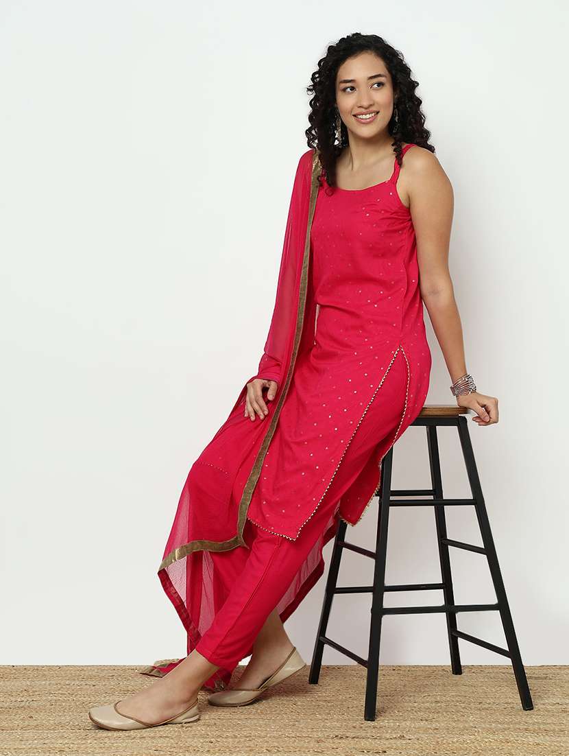 women foil printed sleeveless kurta pant with dupatta set