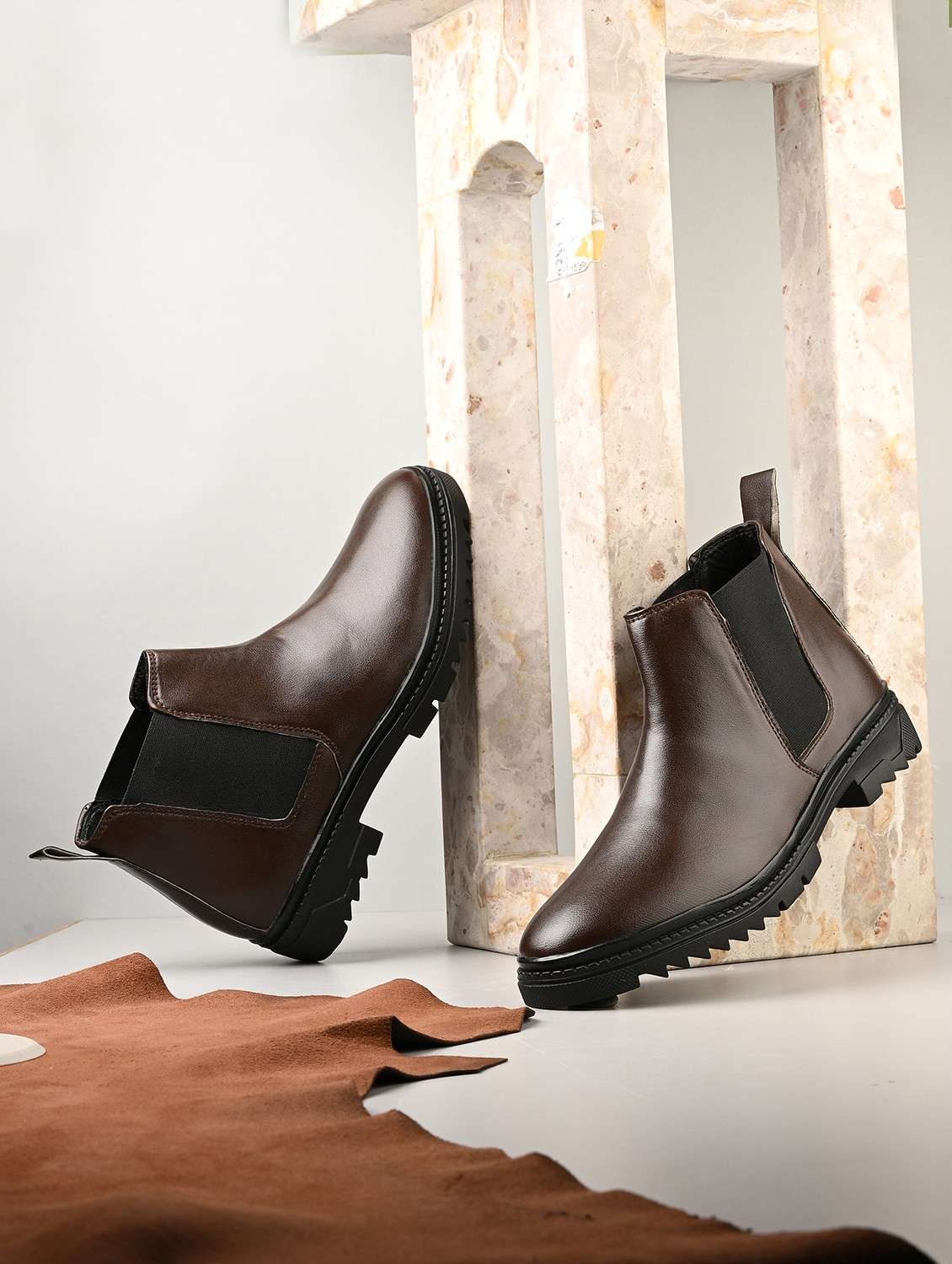 men brown high ankle boot