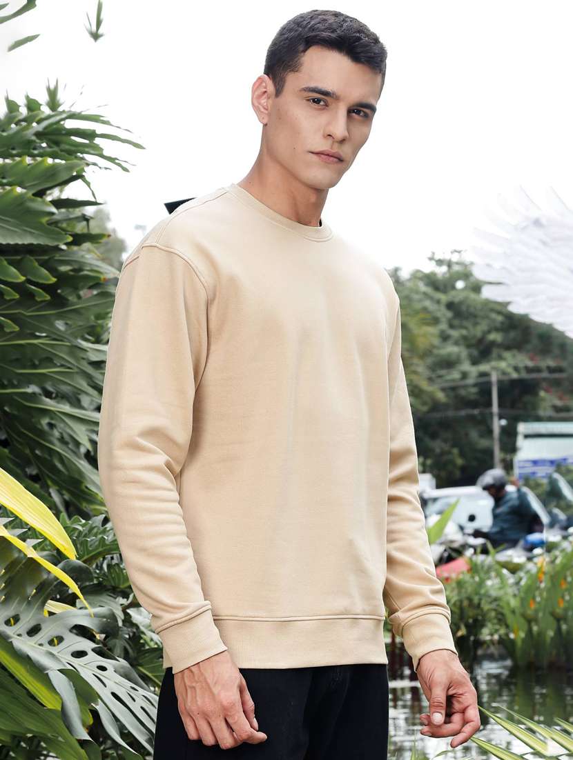 Men Solid Long Sleeve Regular Fit Sweatshirt