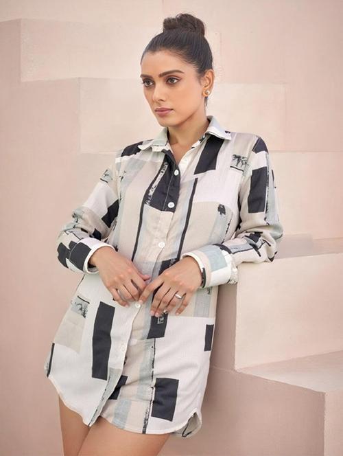 women printed long sleeve collared shirt - 21983502 -  Standard Image - 0