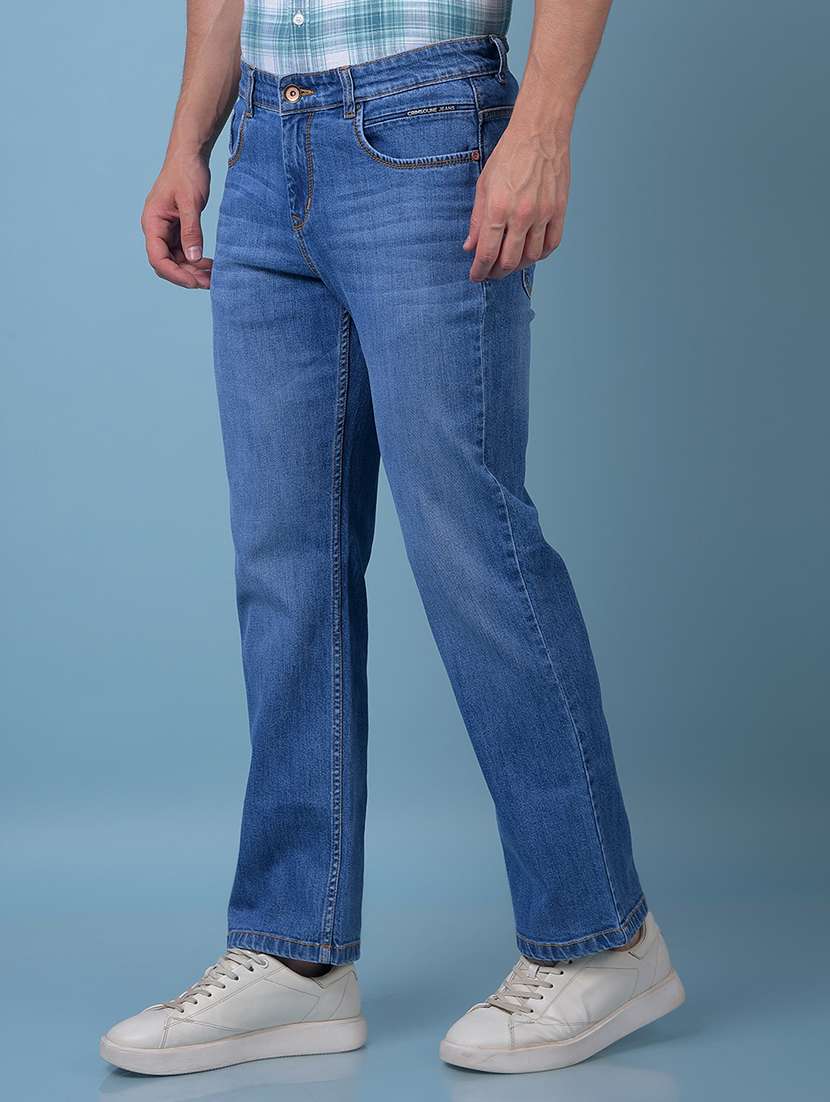 men solid mid rise straight fit jeans - 21984508 - Standard Image - 2