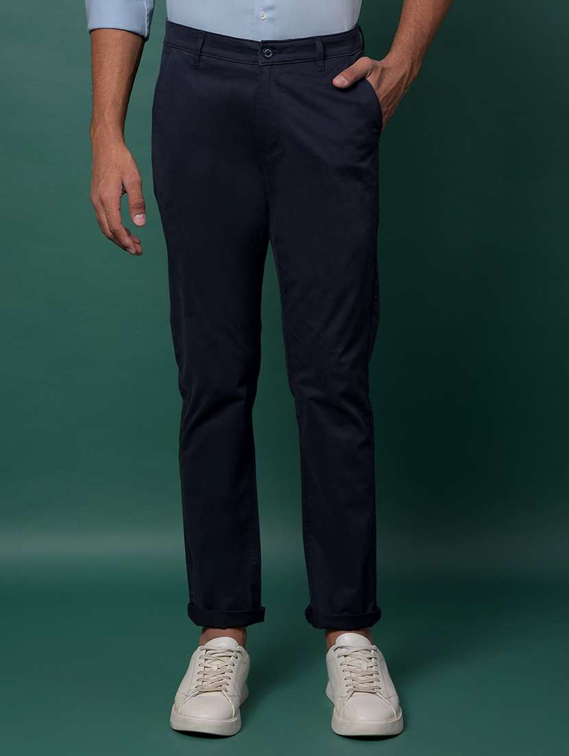 men solid mid rise slim fit chinos 