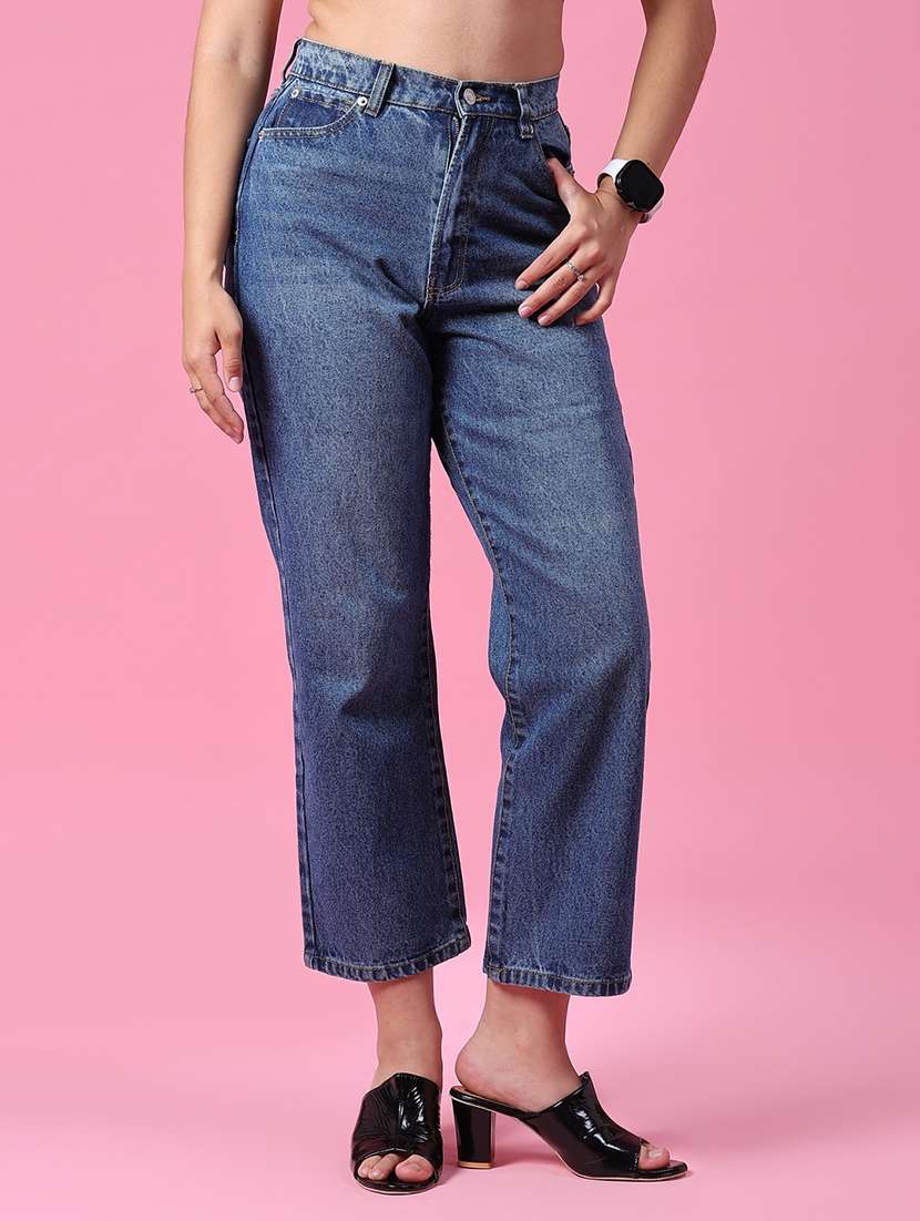 women washed mid rise straight fit jeans