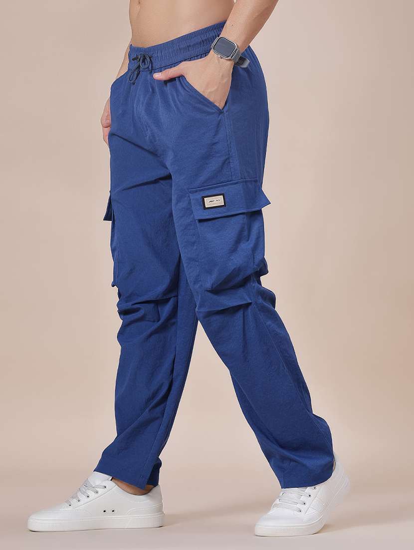 men solid mid rise regular fit cargo - 21985804 -  Standard Image - 2