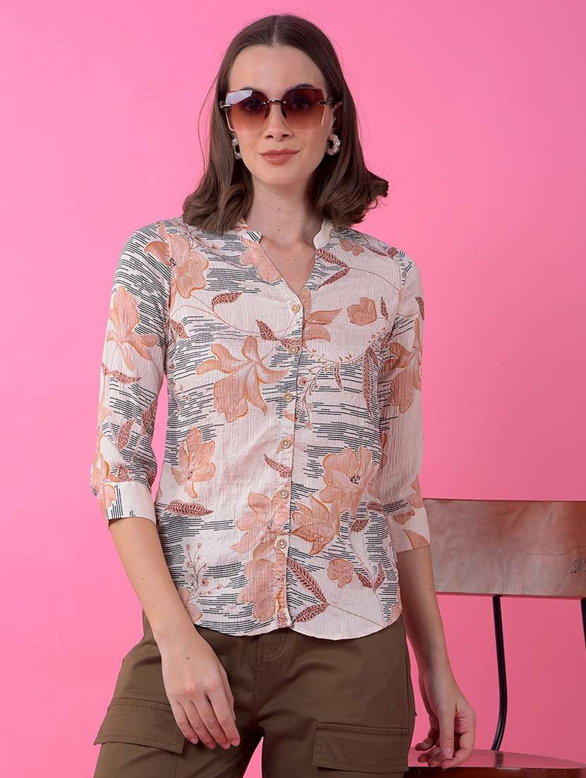 women printed three quarter sleeve shirt