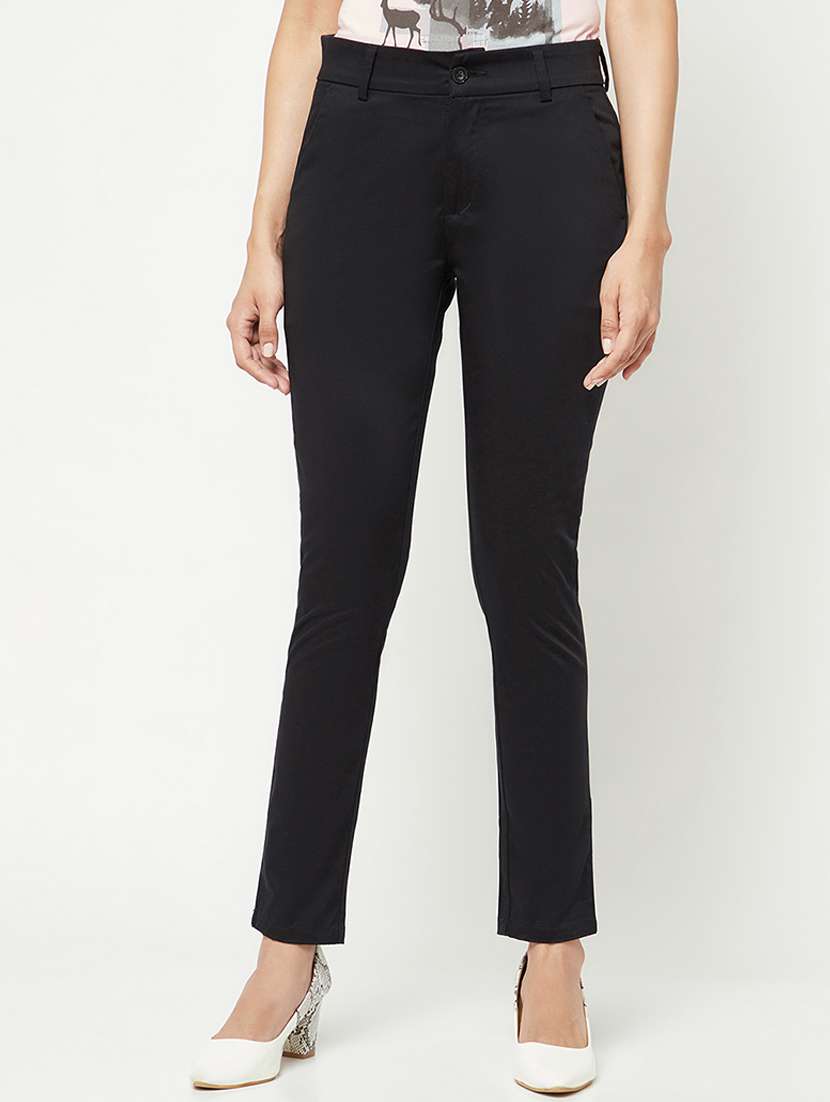 women solid mid rise cigarette pants