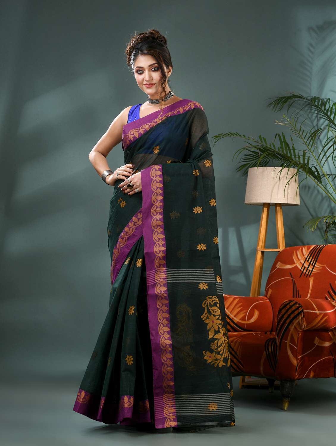 women self design handloom saree - 21986581 -  Standard Image - 2