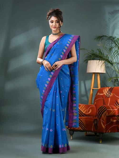 women self design handloom saree - 21986582 - Standard Image - 0
