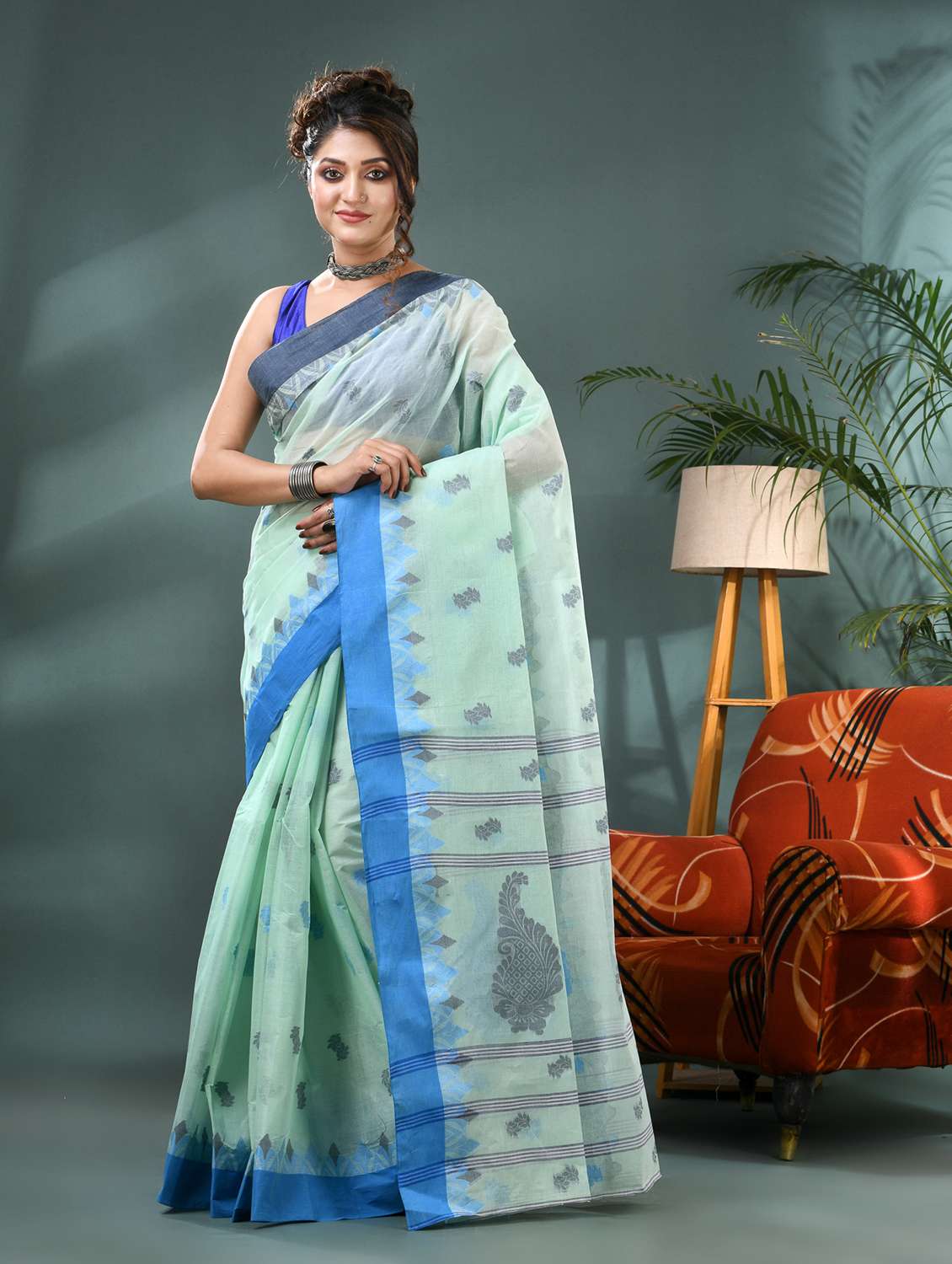 women self design handloom saree - 21986586 -  Standard Image - 2