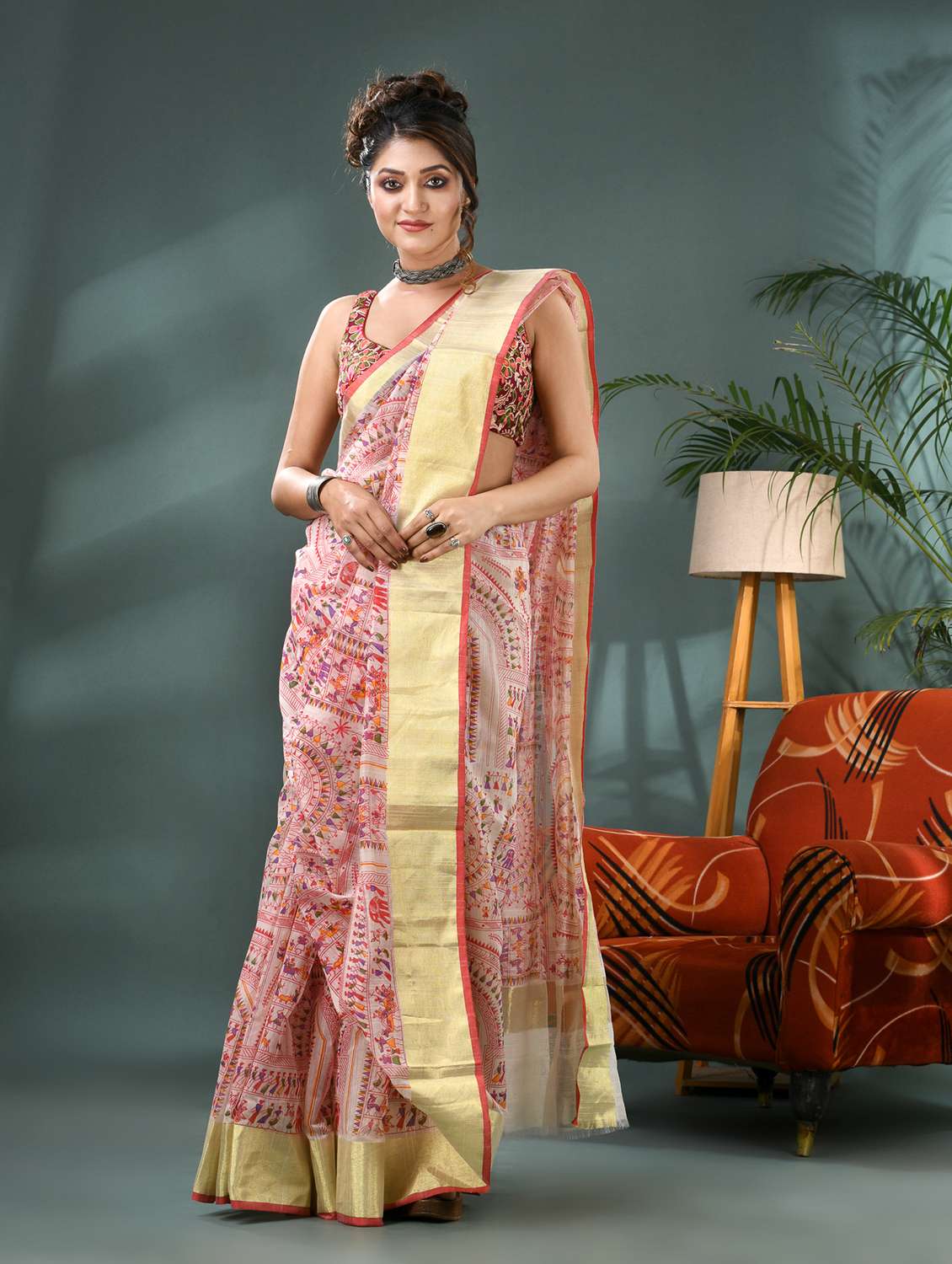 women warli printed bordered saree with blouse - 21986595 - Standard Image - 2