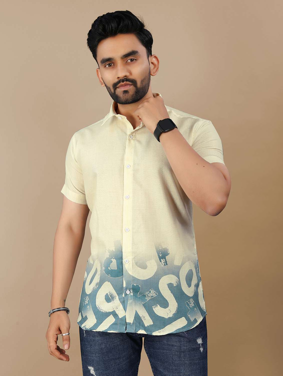 men printed short sleeve collared regular fit shirt