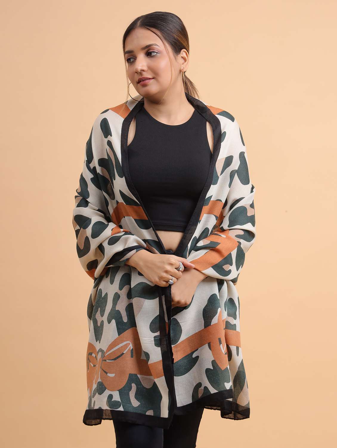 women animal print casual scarf - 21986805 -  Standard Image - 2