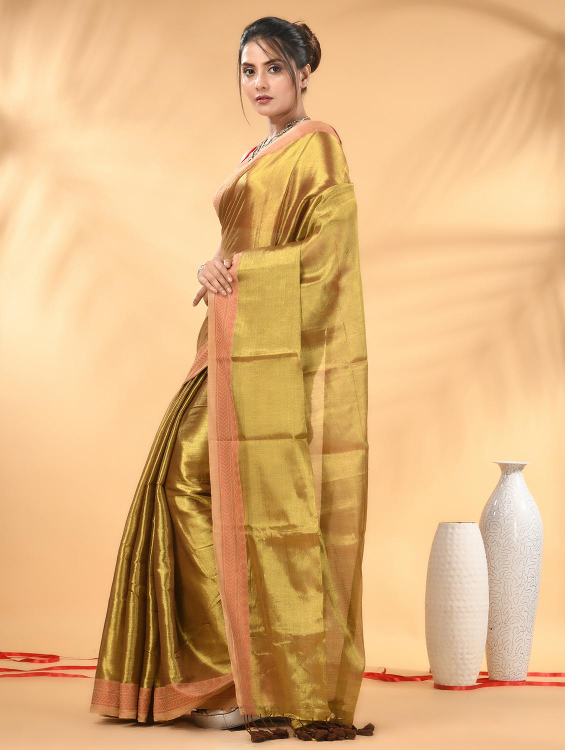 women solid with bordered handloom saree with blouse - 21986975 - Standard Image - 2