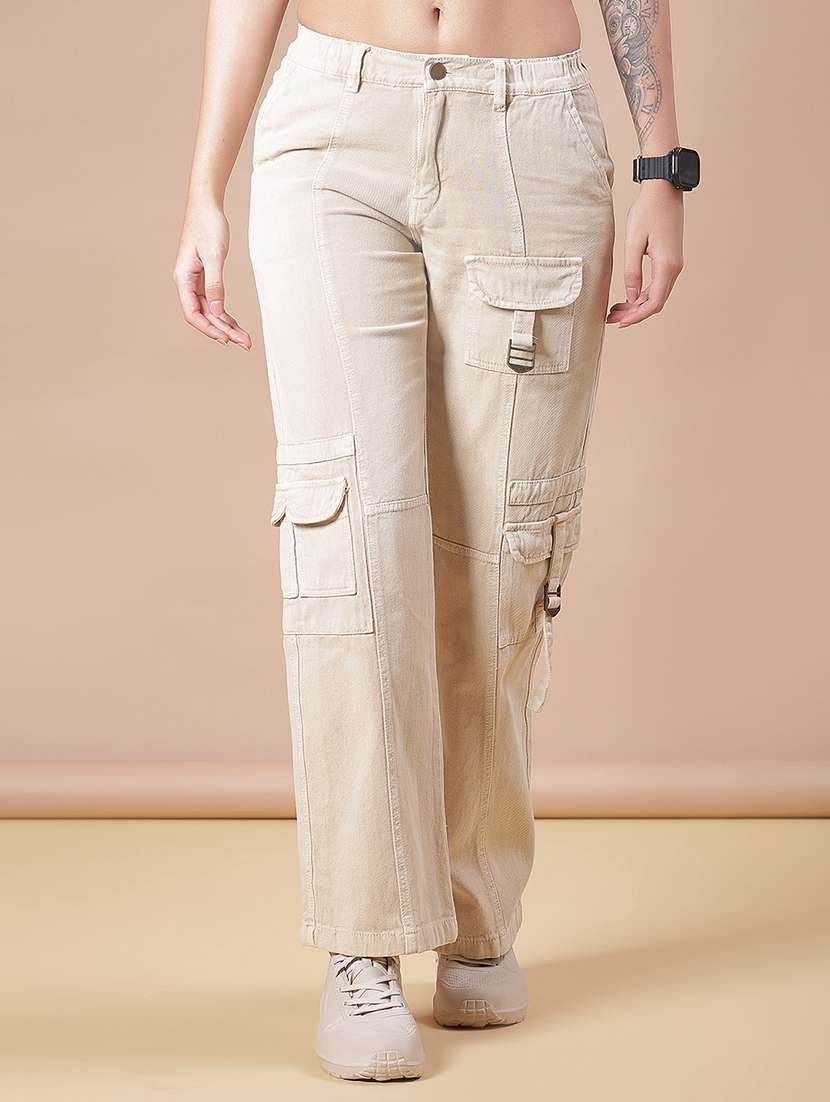women solid mid rise regular fit cargo