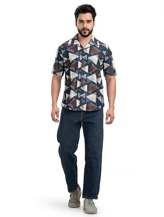 men printed short sleeve regular fit casual shirt - 21987331 -  Standard Image - 2