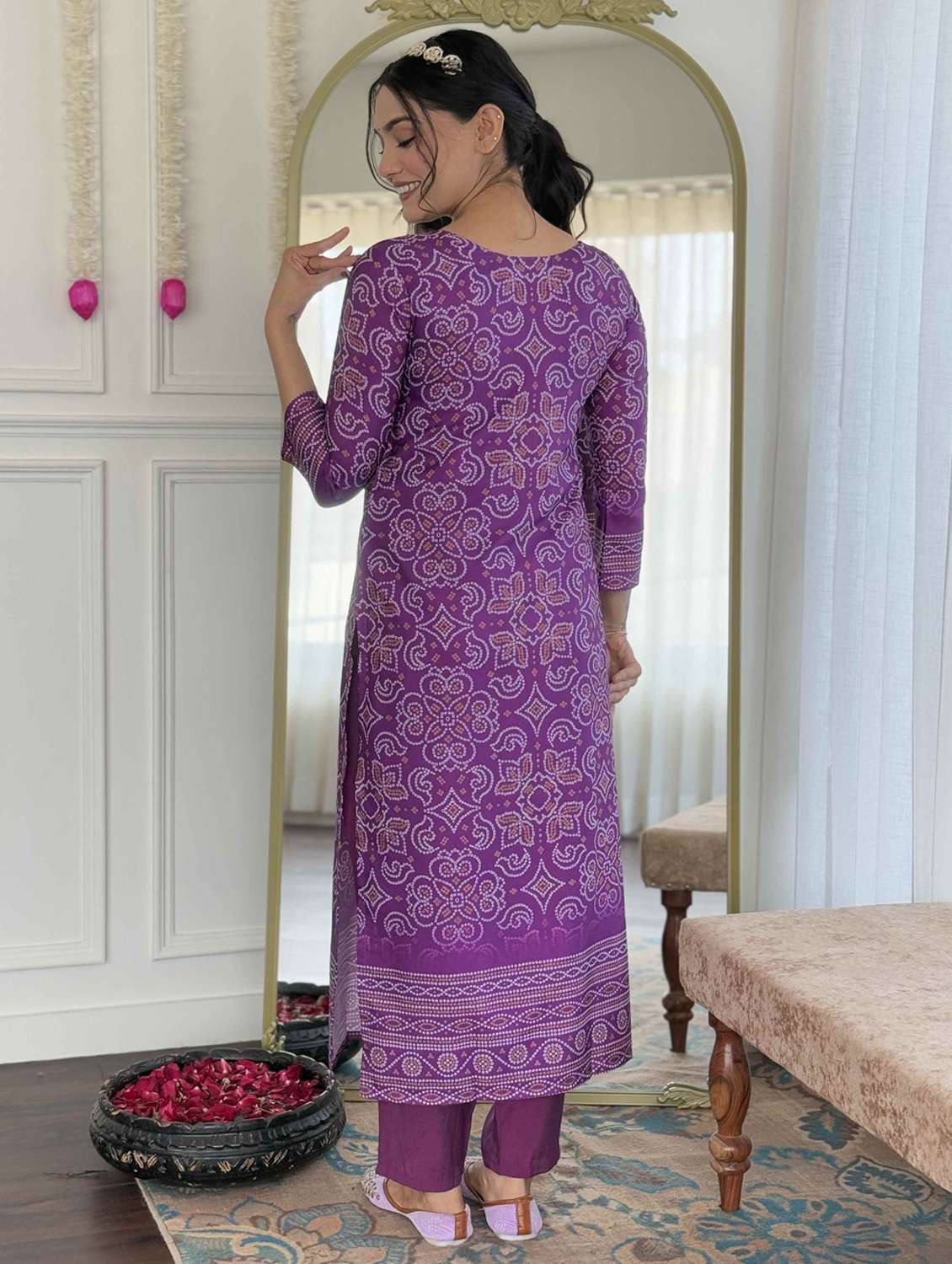 women three quarter sleeve kurta pant with dupatta set - 21987381 - Standard Image - 2