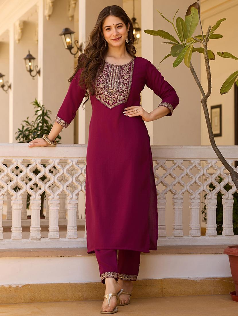 women three quarter sleeve kurta pant with dupatta set - 21987386 - Standard Image - 2