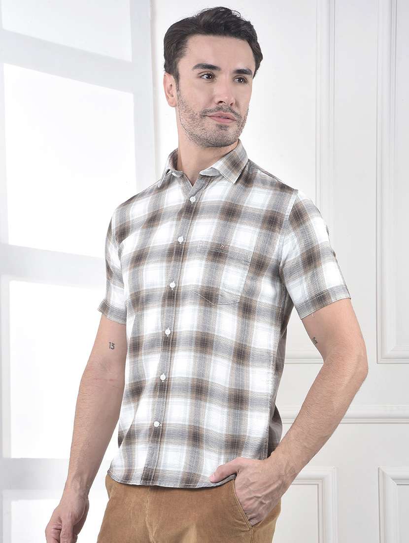 men checkered short sleeve slim fit casual shirt - 21987503 -  Standard Image - 2