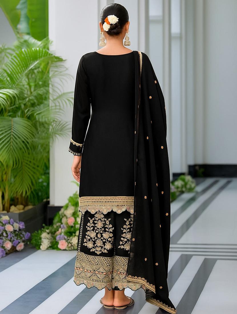 women three quarter sleeve kurta palazzo with dupatta set - 21987919 - Standard Image - 2
