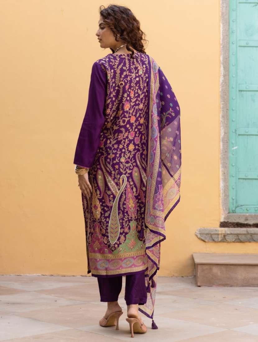 women floral printed long sleeve kurta pant with dupatta set - 21987942 -  Standard Image - 2