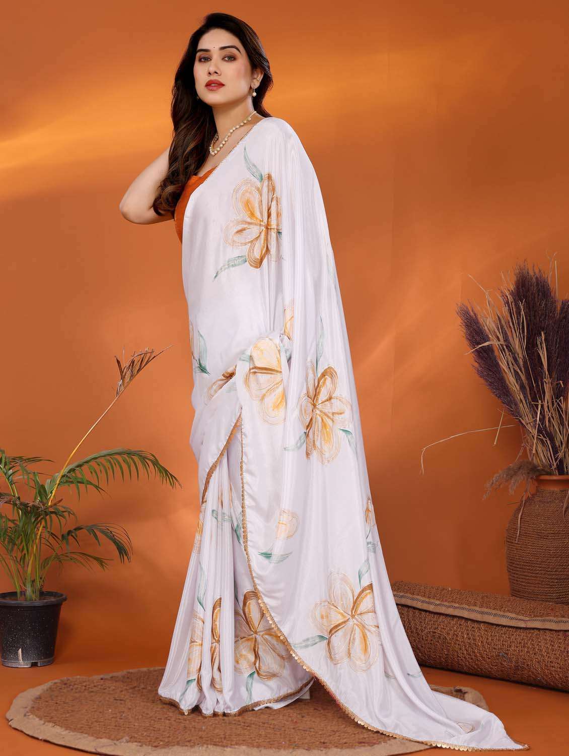 women printed casual wear saree with blouse - 21988129 - Standard Image - 2