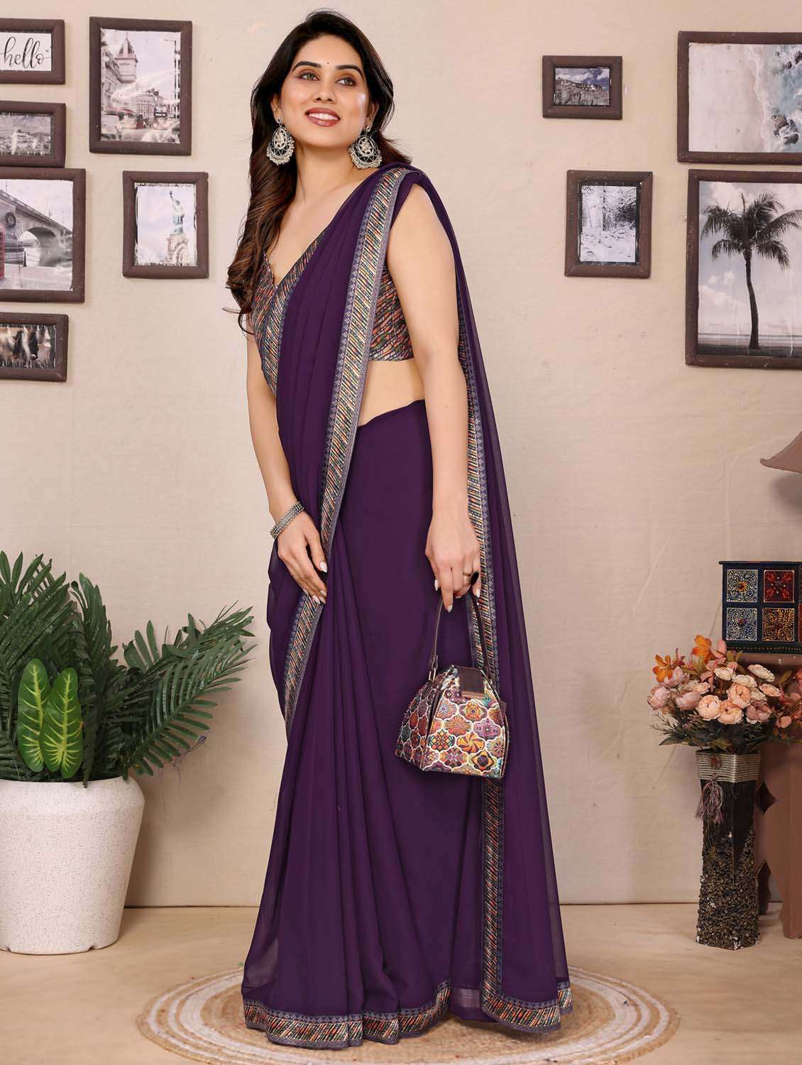 women solid with bordered saree with blouse - 21988136 - Standard Image - 2