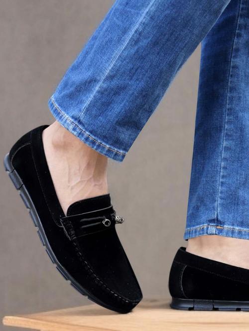 men black slip on loafer - 21988267 -  Standard Image - 0