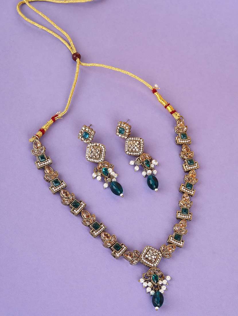 blue metal chain necklace