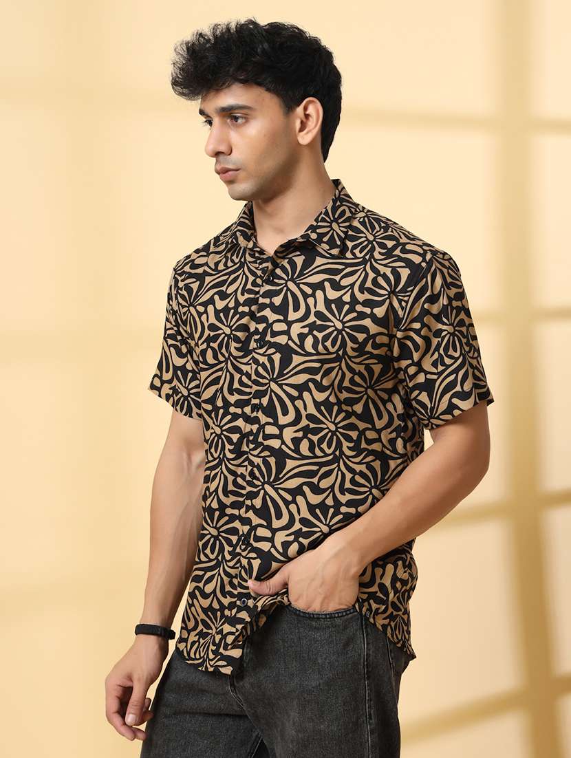 men printed short sleeve regular fit casual shirt - 21988754 -  Standard Image - 2