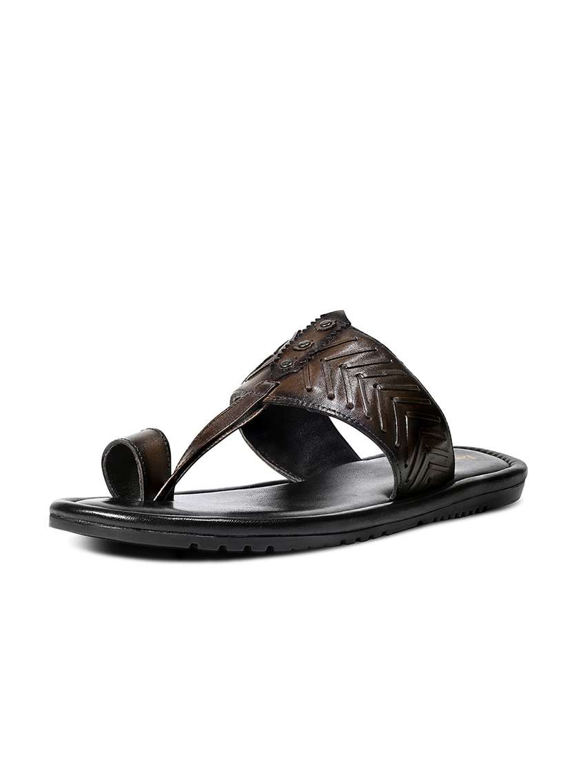 men cut work toe separator kolhapuri sandal - 21988805 -  Standard Image - 2
