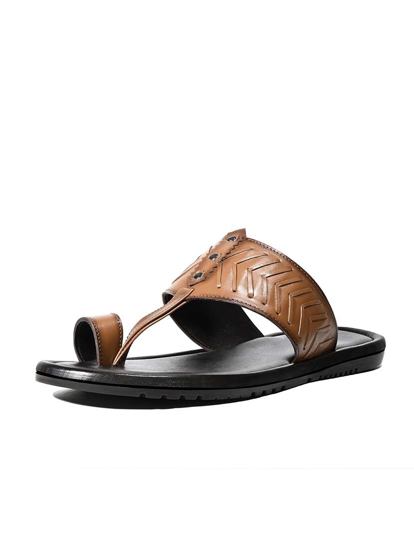 men cut work toe separator kolhapuri sandal - 21988806 -  Standard Image - 2