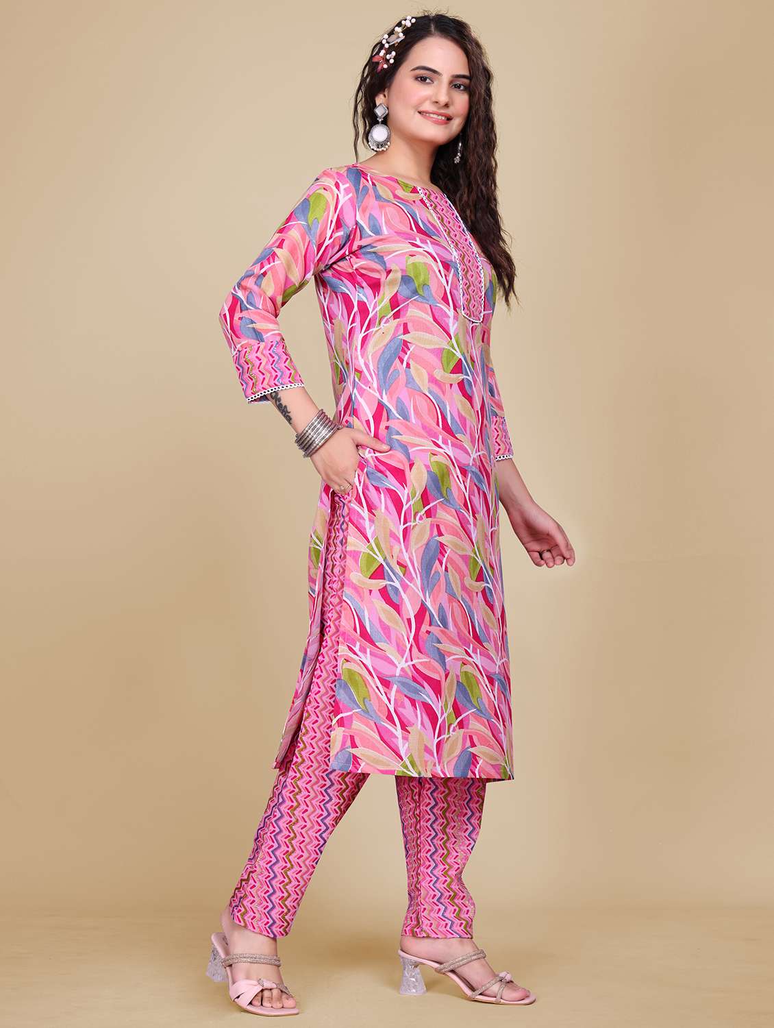 women printed three quarter sleeve kurta pant set - 21989503 -  Standard Image - 2