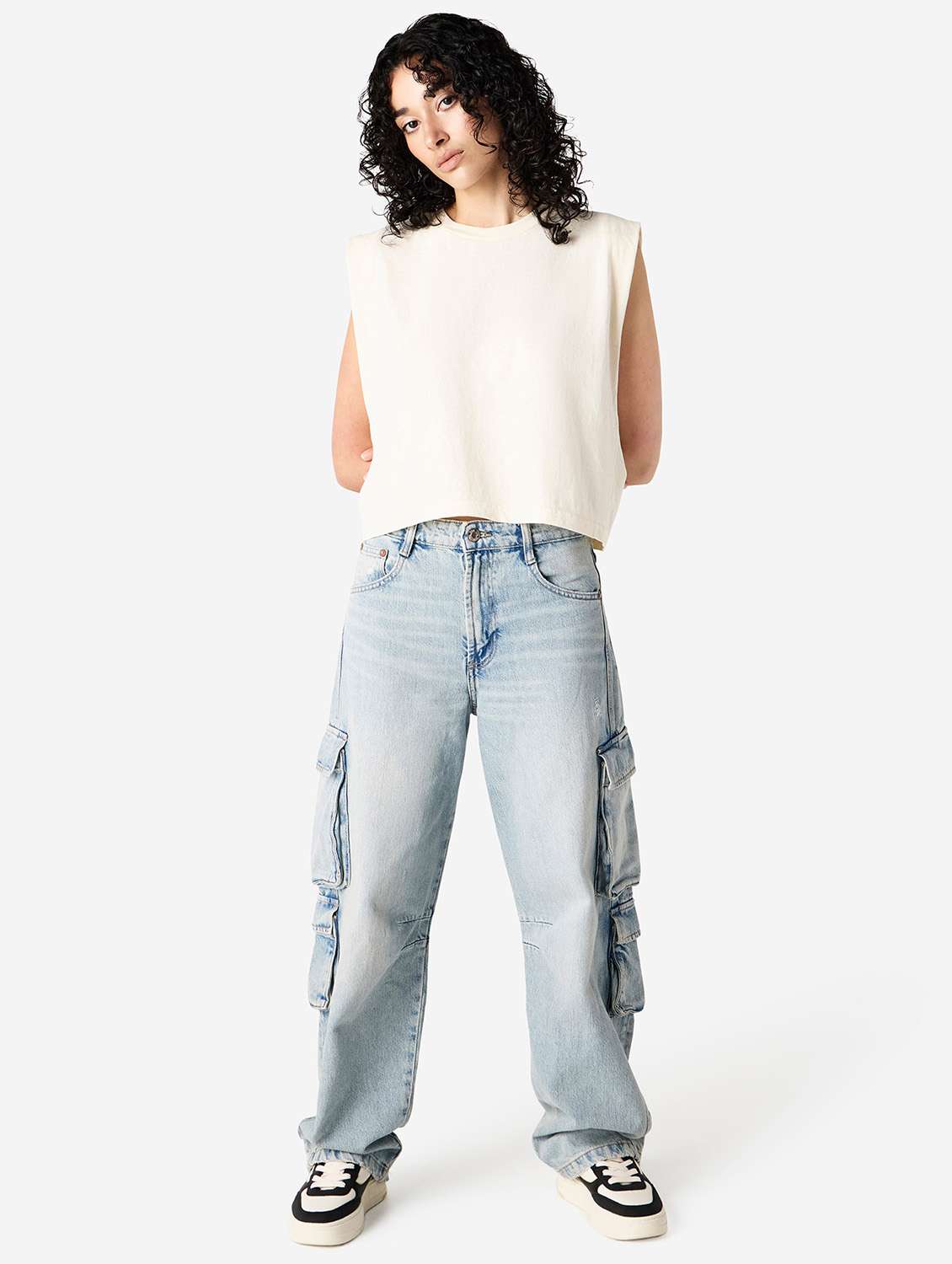 women solid sleeveless boxy t-shirt - 21991084 -  Standard Image - 2