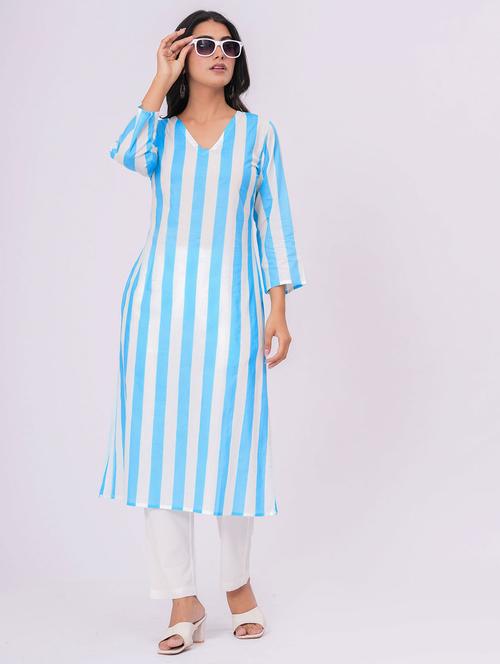 women striped three quarter sleeve straight kurta - 21991193 -  Standard Image - 0