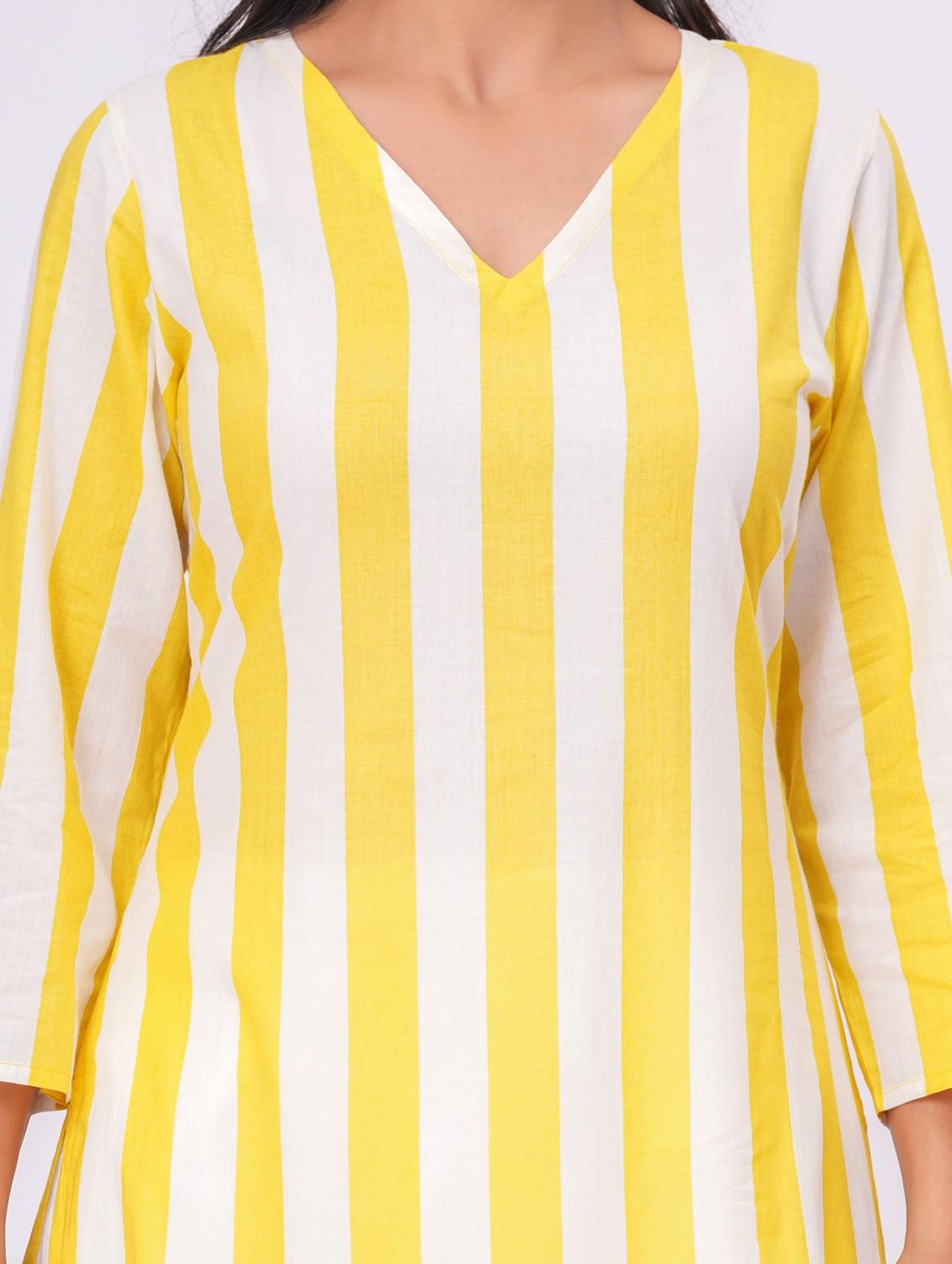 women striped three quarter sleeve straight kurta - 21991194 - Standard Image - 7