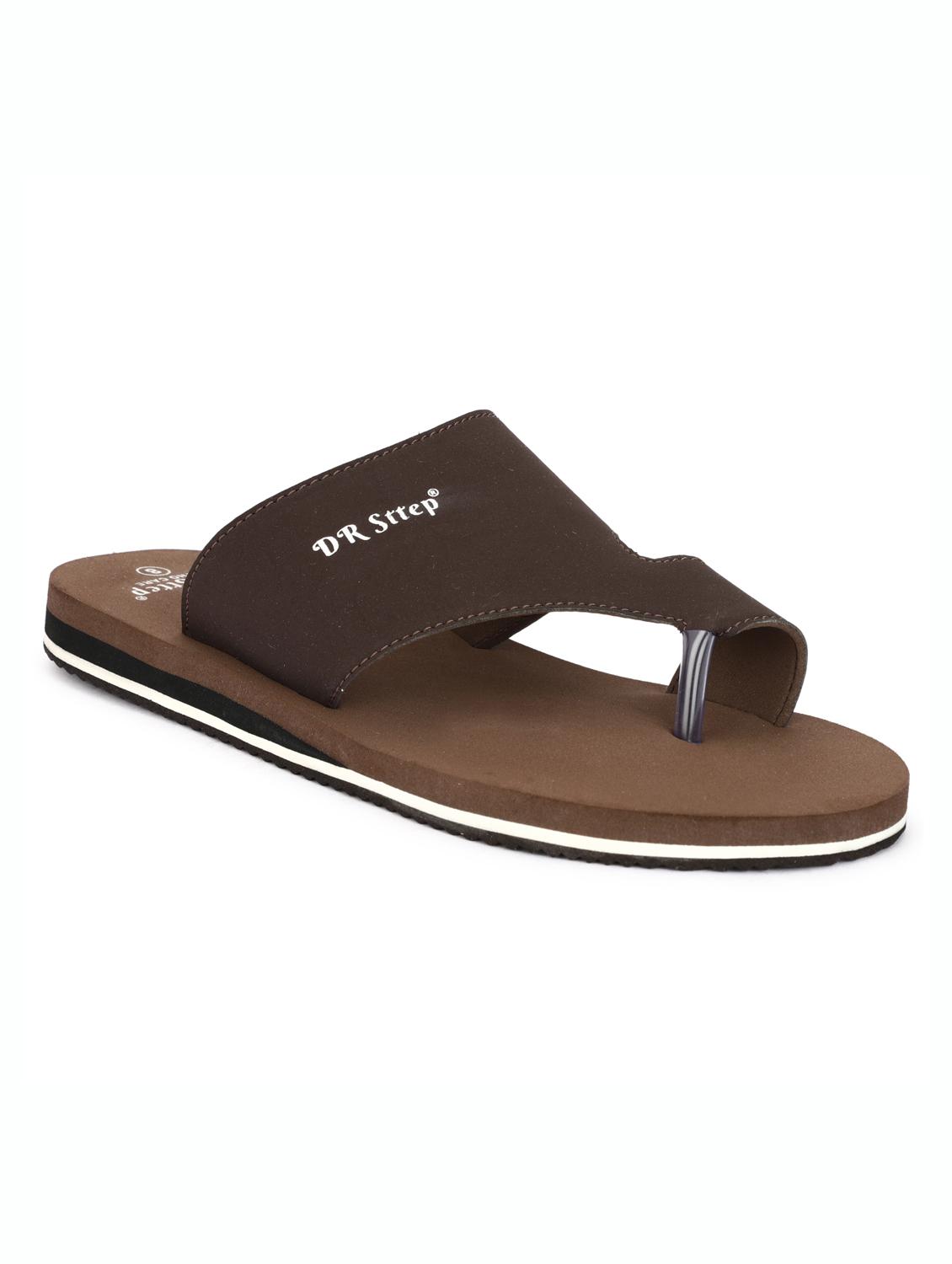 men toe separator diabetic and orthopedic flip flop - 21991466 - Standard Image - 2