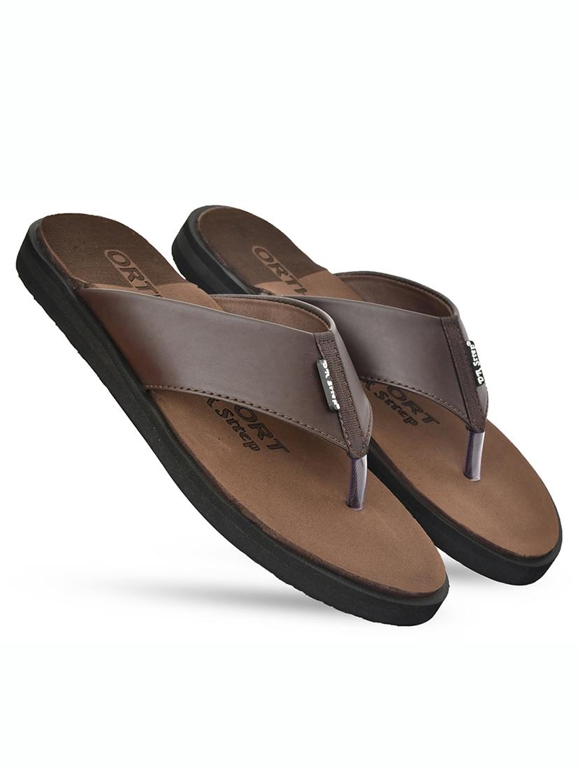 men toe separator diabetic and orthopedic flip flop - 21991482 - Standard Image - 2