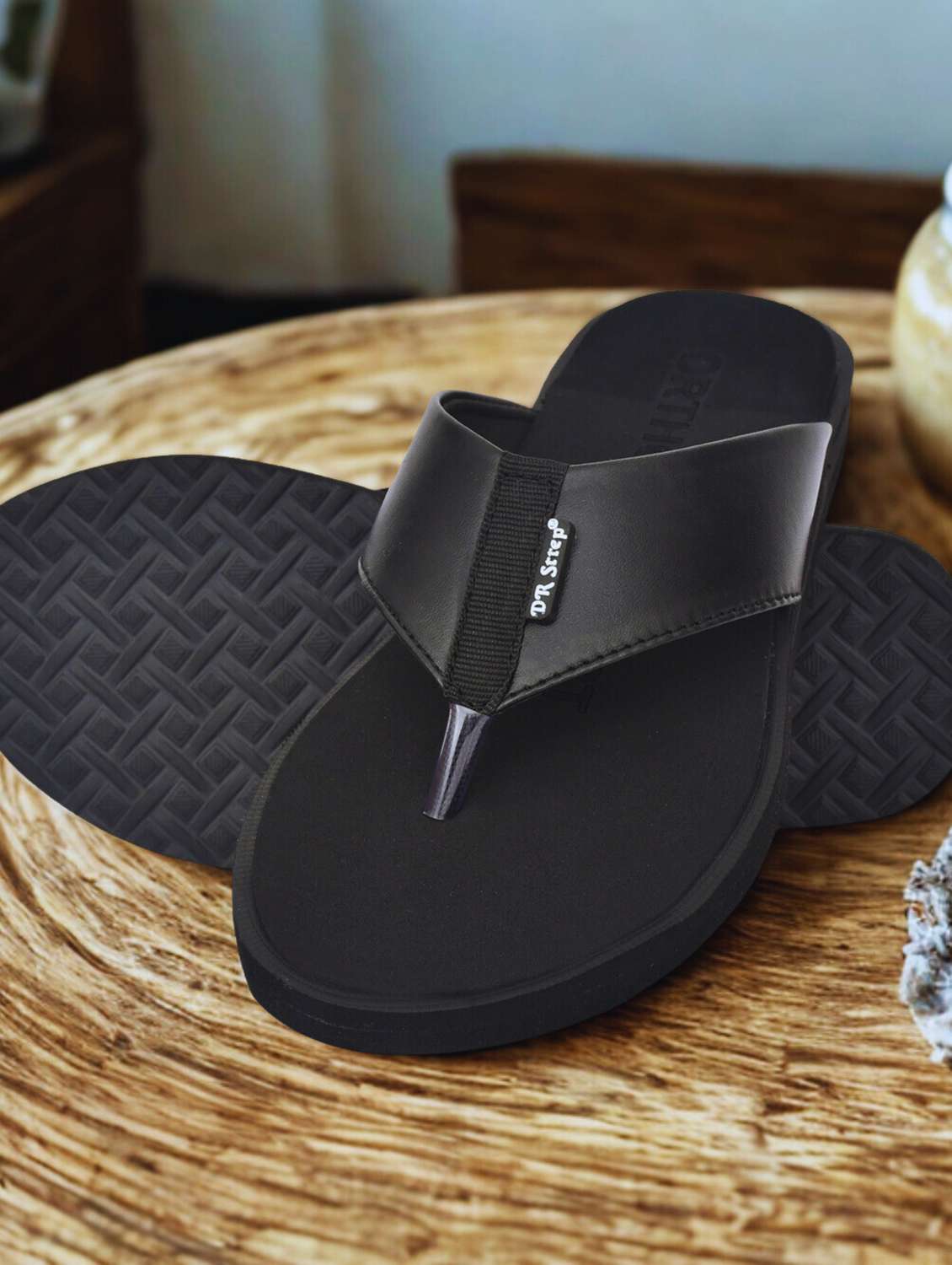 men toe separator diabetic and orthopedic flip flop - 21991485 -  Standard Image - 2