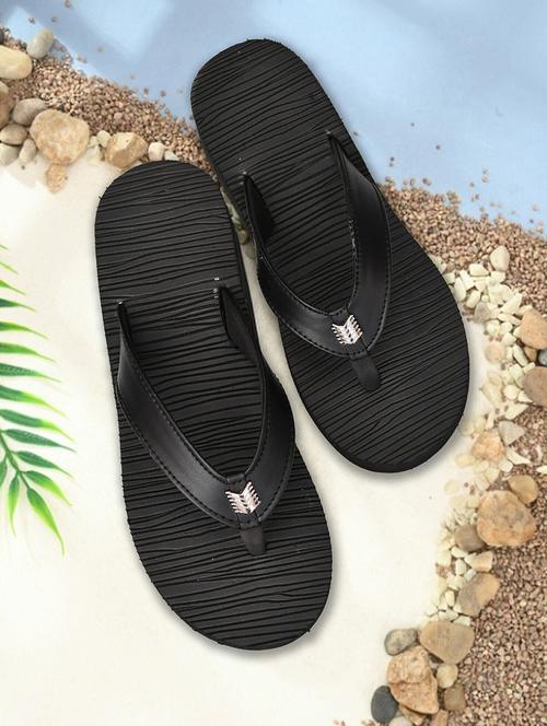 women solid toe separator flip flop - 21991529 -  Standard Image - 0