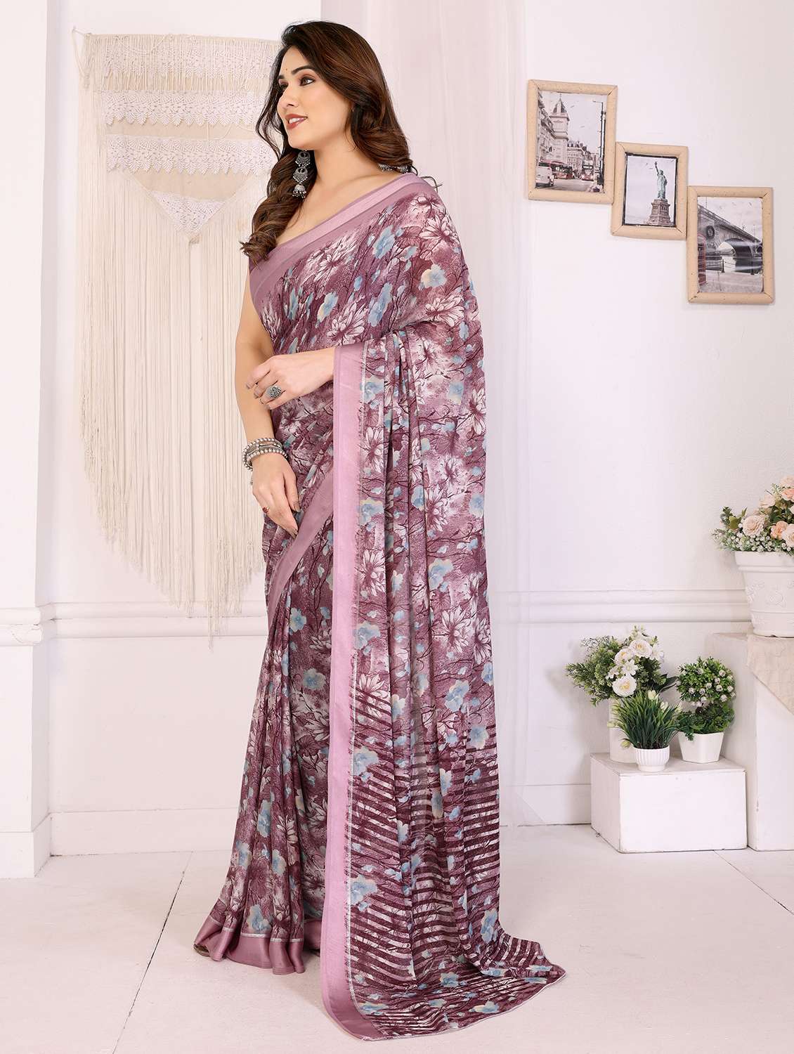 women floral printed saree with blouse - 21991635 -  Standard Image - 2