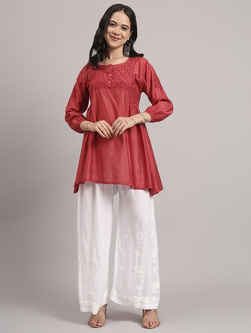 women solid with work round neck a-line chikankari kurti - 21992358 - Standard Image - 0