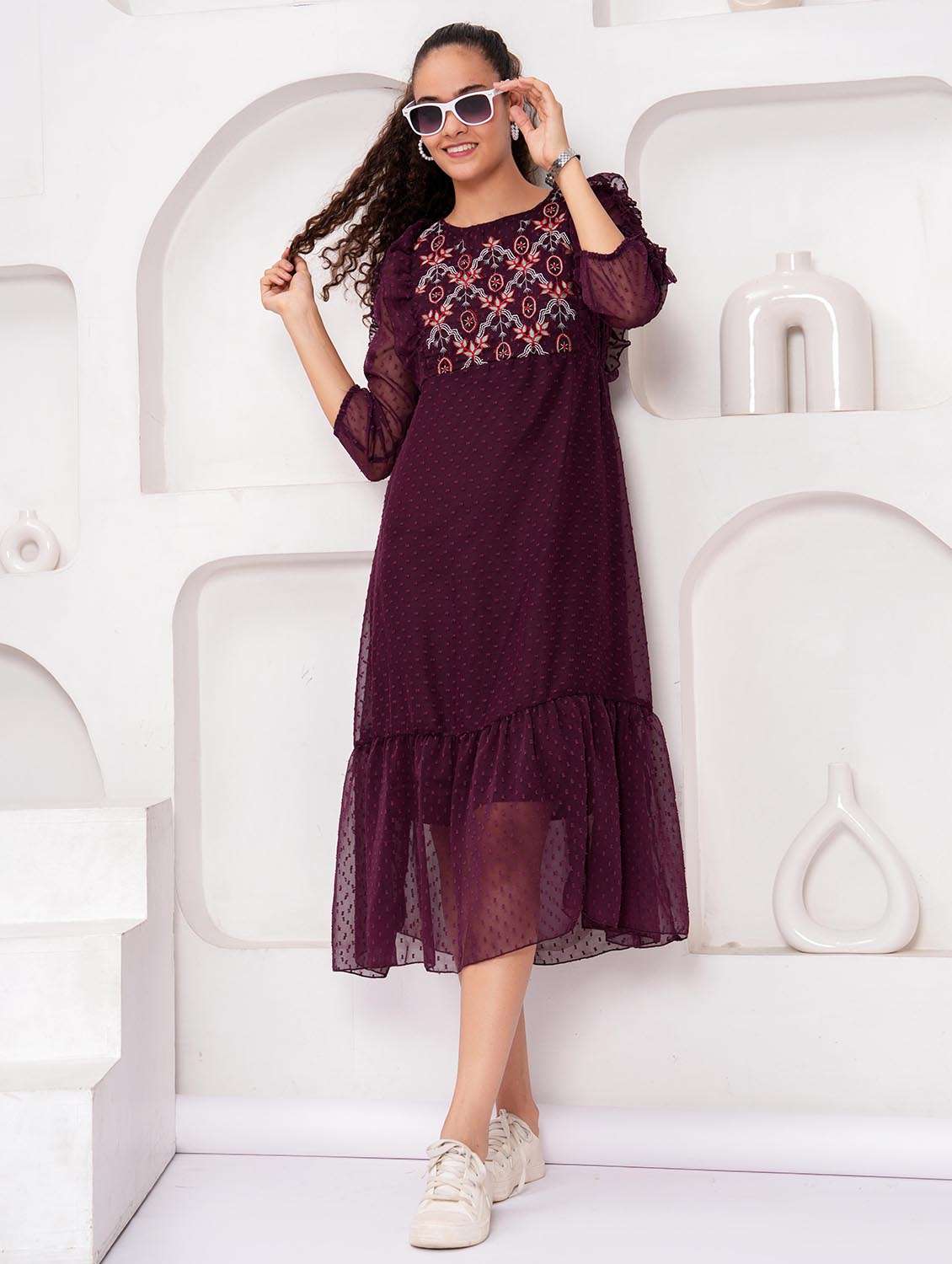 women embroidered round neck tiered dress