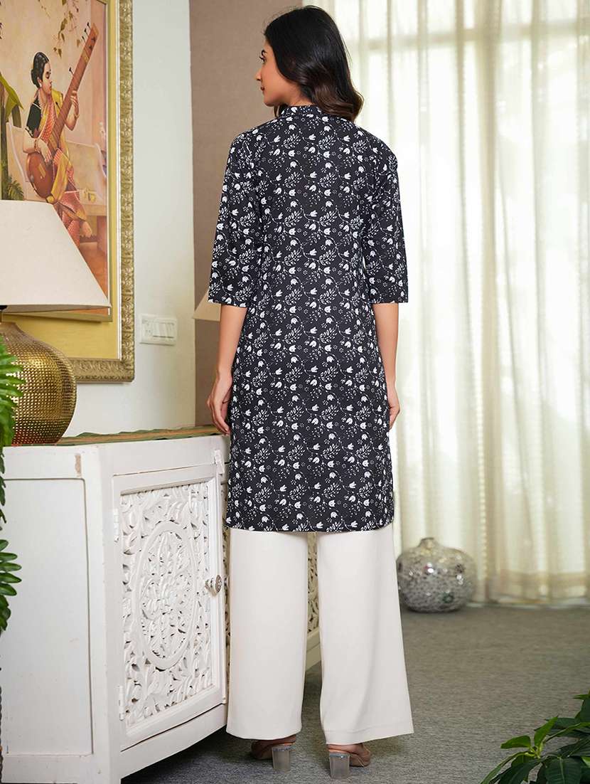 women printed three quarter sleeve straight kurta - 21993576 -  Standard Image - 2