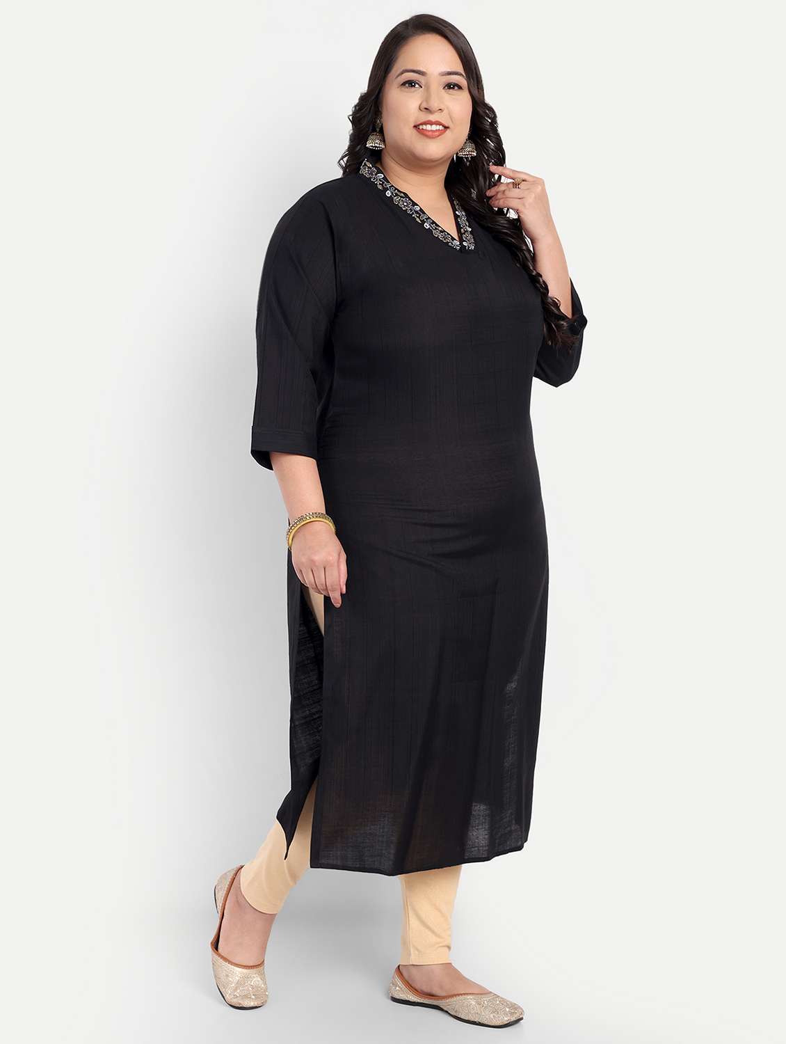 women plus size embroidered straight kurta - 21993636 -  Standard Image - 2