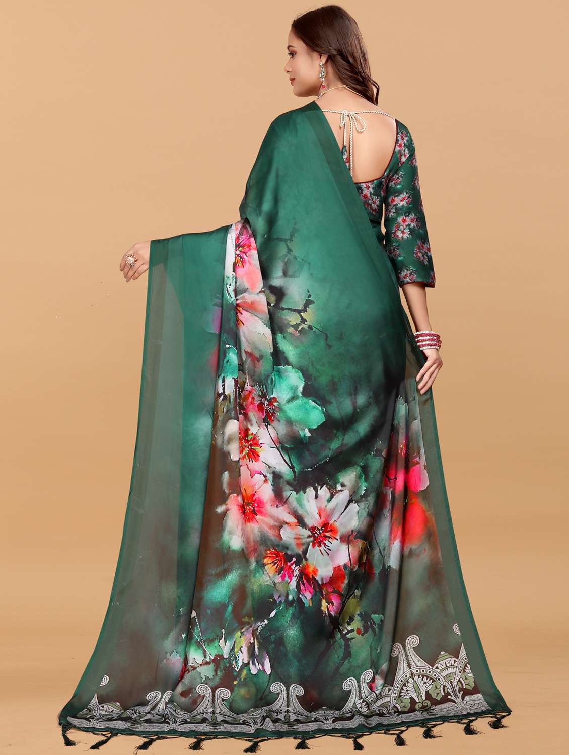 women floral printed saree with blouse - 21993919 - Standard Image - 2