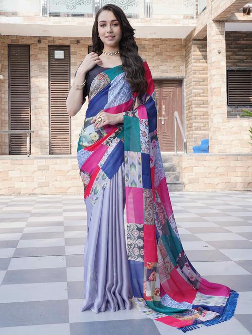 women printed casual wear saree with blouse - 21993932 - Standard Image - 0